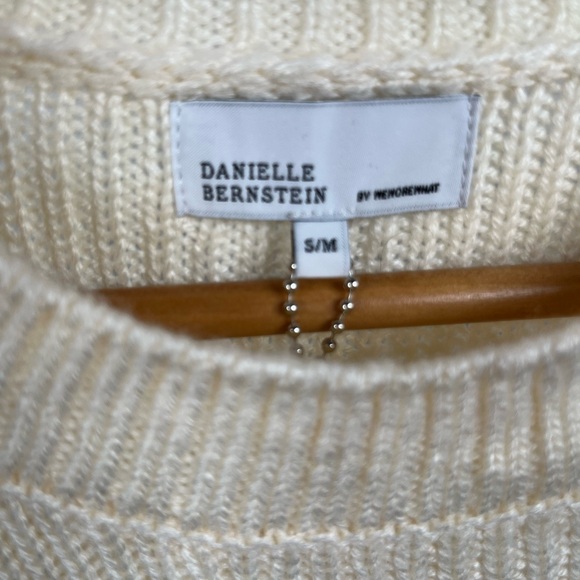 Danielle Bernstein Ivory Women’s Sweater Size S/M Oversized  Chunky Crewneck - Picture 10 of 10